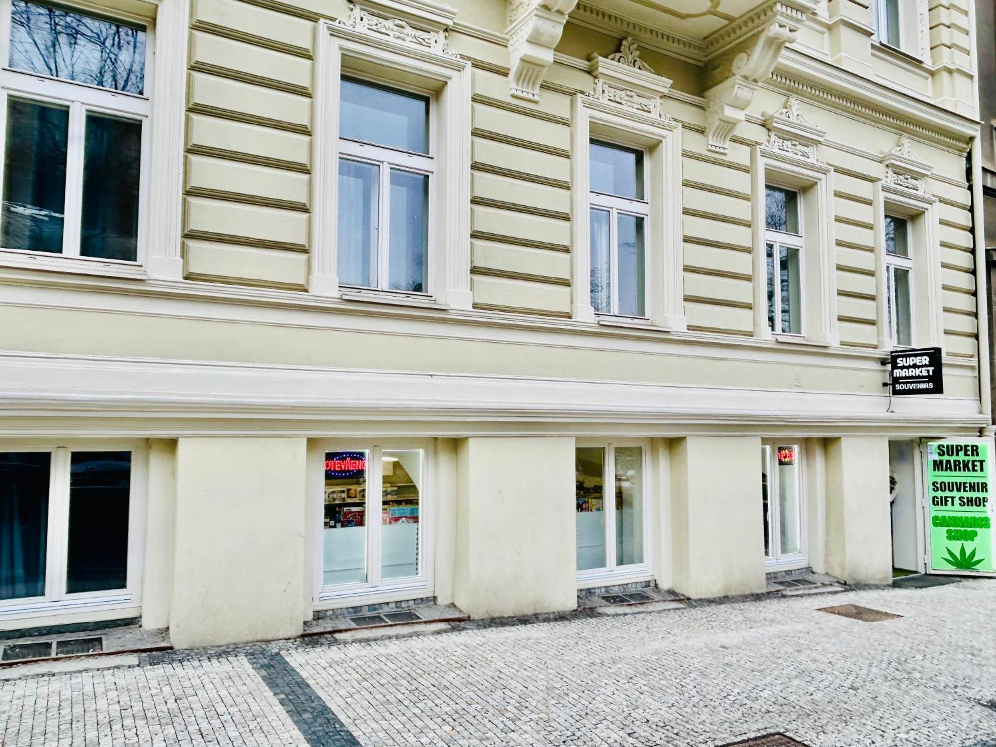 New Design & Style Apartments 50M From Wenceslas Square Praga Exterior foto