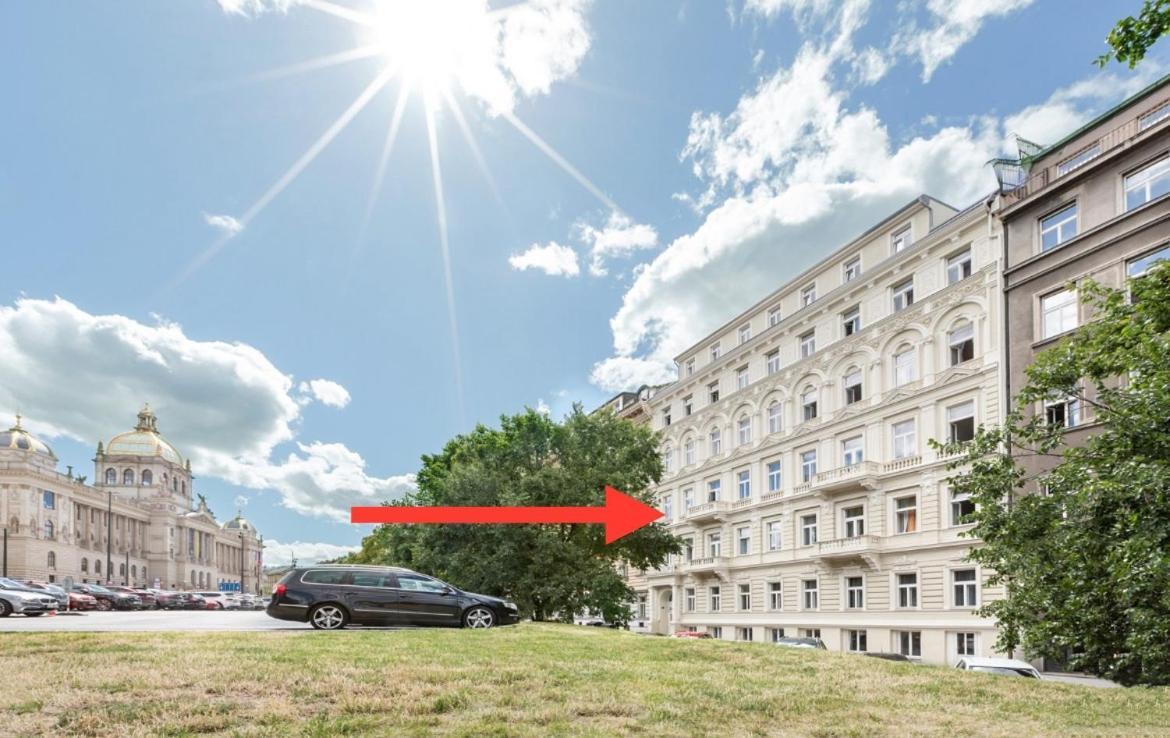 New Design & Style Apartments 50M From Wenceslas Square Praga Exterior foto
